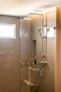 Sinsuvarn Airport Suite - 8