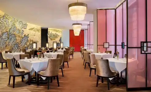 HUALUXE Shanghai Twelve at Hengshan by IHG - 30