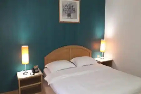 Garden Paradise & Serviced Apartment - 50