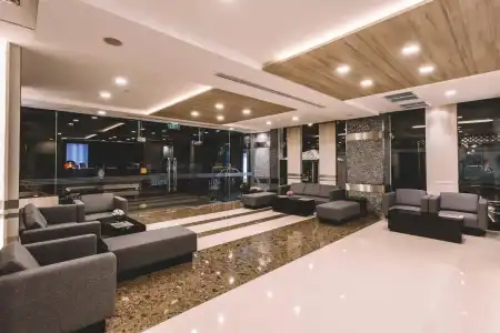 Adelphi Suites Bangkok - 21