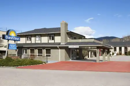 Days Inn by Wyndham Vernon - 25