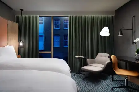 Hilton London Bankside - 2