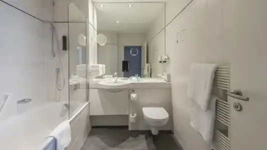 Holiday Inn MUNICH - UNTERHACHING by IHG - 75