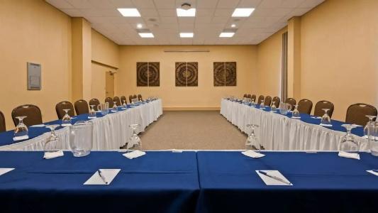 Best Western Orlando Gateway - 23