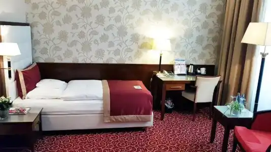 Best Western Plus StadtPalais - 33