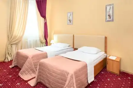 Lermontovskiy - 32