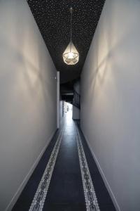 Plaka Arch Suites - 10