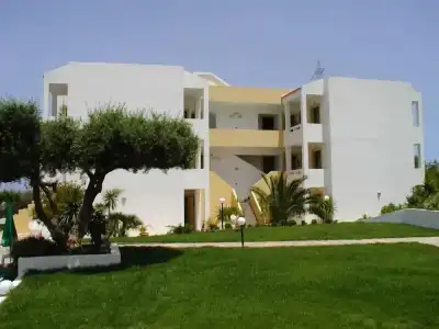 Nikolas Villas Apartments - 0