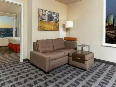 TownePlace Suites By Marriott Las Vegas Stadium District - 79