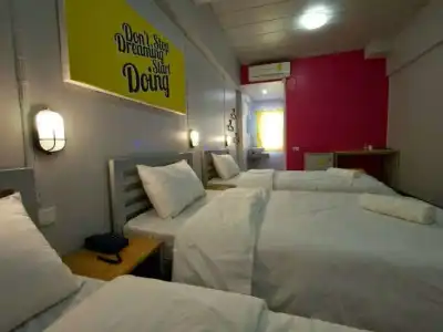 S1Hostel Bangkok - 6