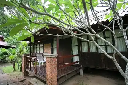 Suan Bankrut Beach Resort - 28