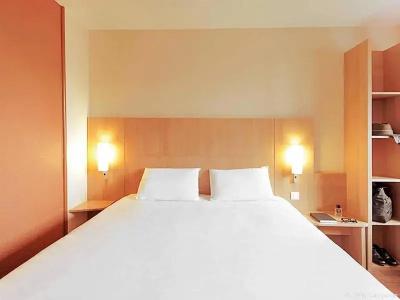Ibis Paris Canal Saint Martin - 54