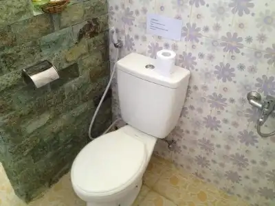 Sari Buana Bed & Breakfast - 9