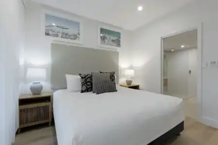 Mandalay Luxury Beachfront Apartments - 76