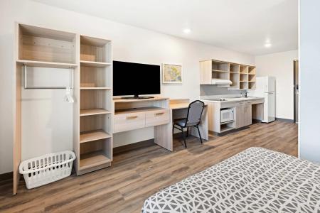 Woodspring Suites Billings - 4