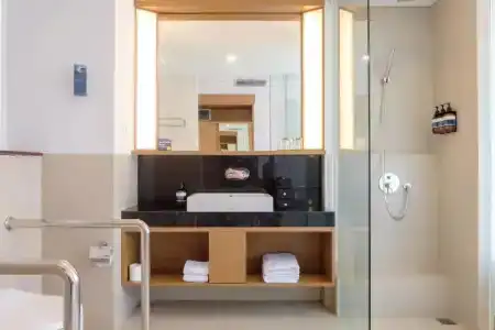 Fairfield by Marriott Bali Kuta Sunset Road - 78
