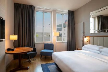 Hilton Cologne - 42
