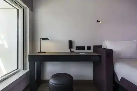 Yotel - 29