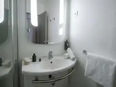 ibis Cannes Plage La Bocca - 44