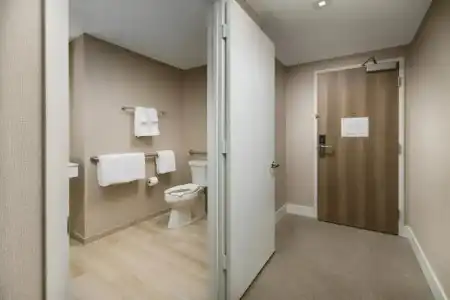Acqua Bay Luxury Apartments - 65
