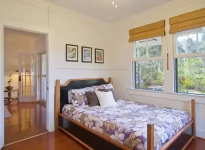Fern Grotto Inn - 1