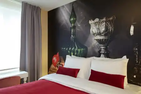The Muse Amsterdam - 12