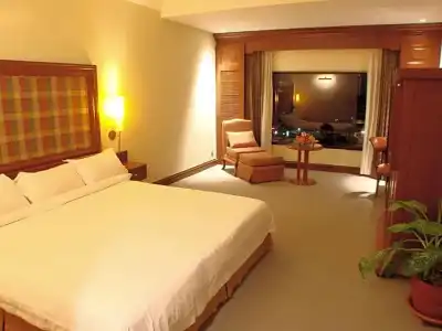 Cambodiana - 47