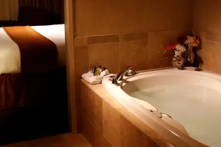 Embassy Suites Lubbock - 15