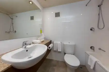 Holiday Inn Auckland Airport by IHG - 52