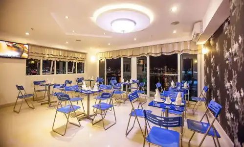 Happy Day Riverside & Spa Danang - 28