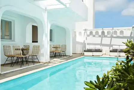 Loizos Stylish Residences - 11
