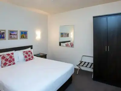 Distinction New Plymouth - 3