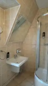 Enjoy Inn - 60