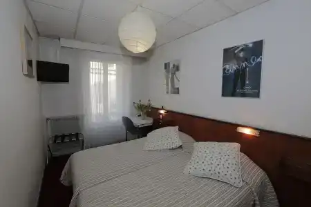 Azurene Royal - 3