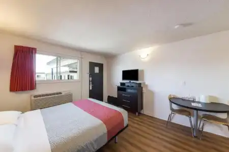 Motel 6 Cranbrook, BC - 42