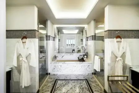 Mia SaiGon Luxury Boutique - 27