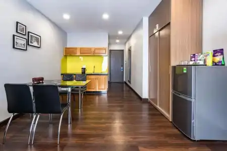 Emerald Central - 274
