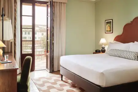 The Hoxton - 4