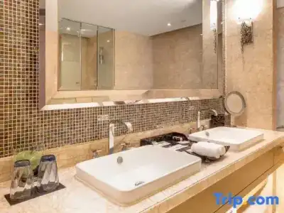 Renaissance Chengdu - 77