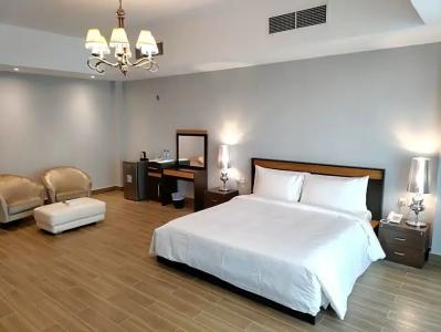 Al Manzil Bahrain - 21