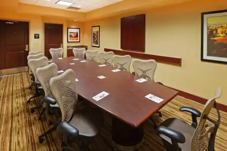 Hampton Inn & Suites Oklahoma City-Bricktown - 15