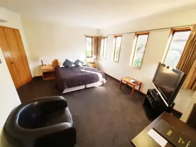Fitzherbert Castle Motel - 34