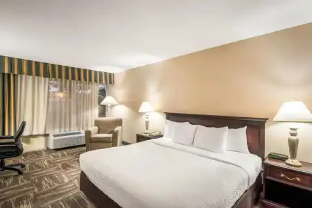Clarion Inn Grand Junction - 37