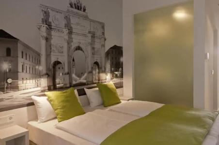 Super 8 by Wyndham Munich City North - 16