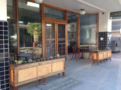 Gardner & Hostel - 7