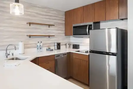 Residence Inn by Marriott Marina del Rey - 44