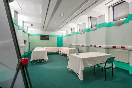 LSE Rosebery Hall - Campus Accommodation - 11