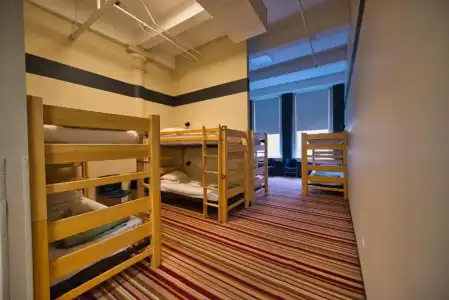 HI Chicago, The J. Ira and Nicki Harris Family Hostel - 45