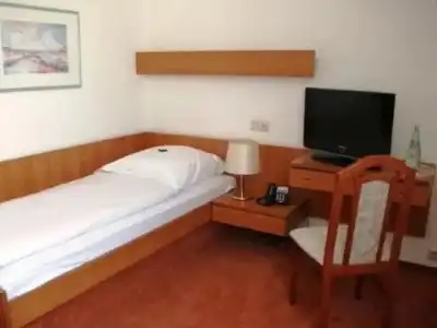 Days Inn by Wyndham Dortmund West - 2