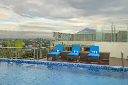 Platinum Adisucipto & Conference - 13